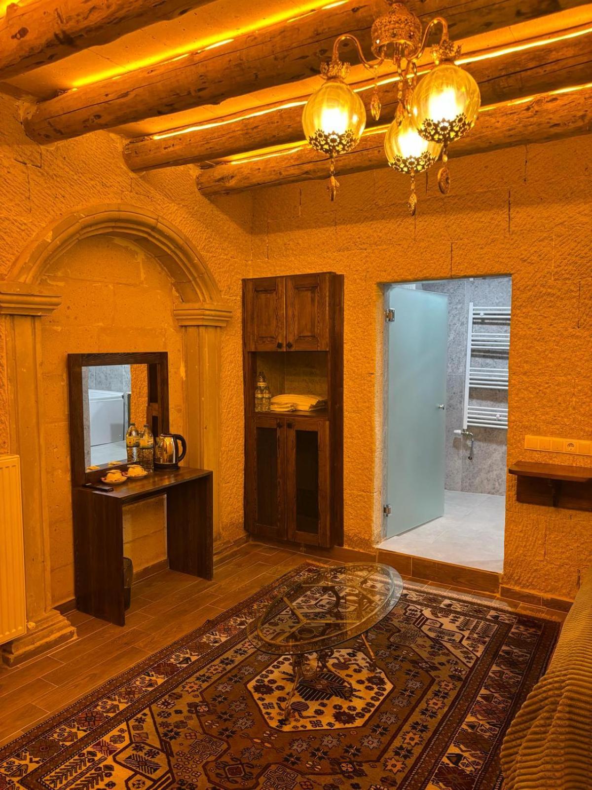 Cappadocia Empire Cave Hotel Göreme Dış mekan fotoğraf
